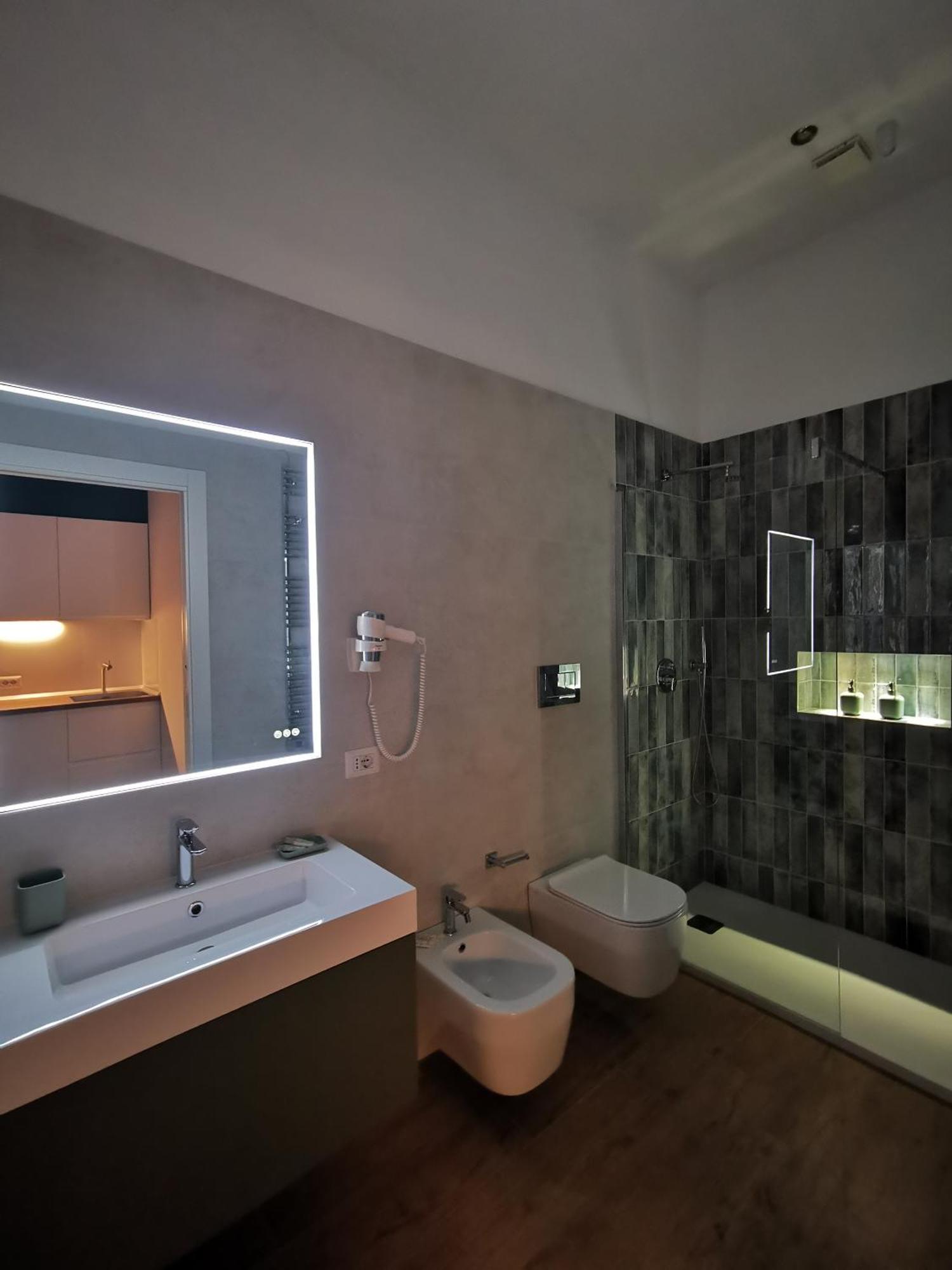 Cattaro 65 - Flexible Check-In Apartments Бари Екстериор снимка