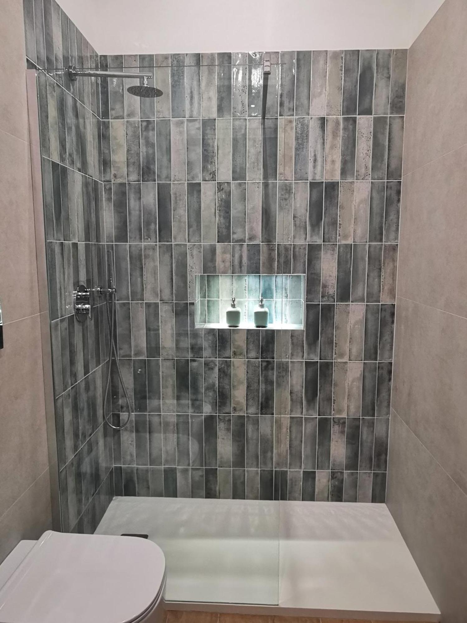 Cattaro 65 - Flexible Check-In Apartments Бари Екстериор снимка