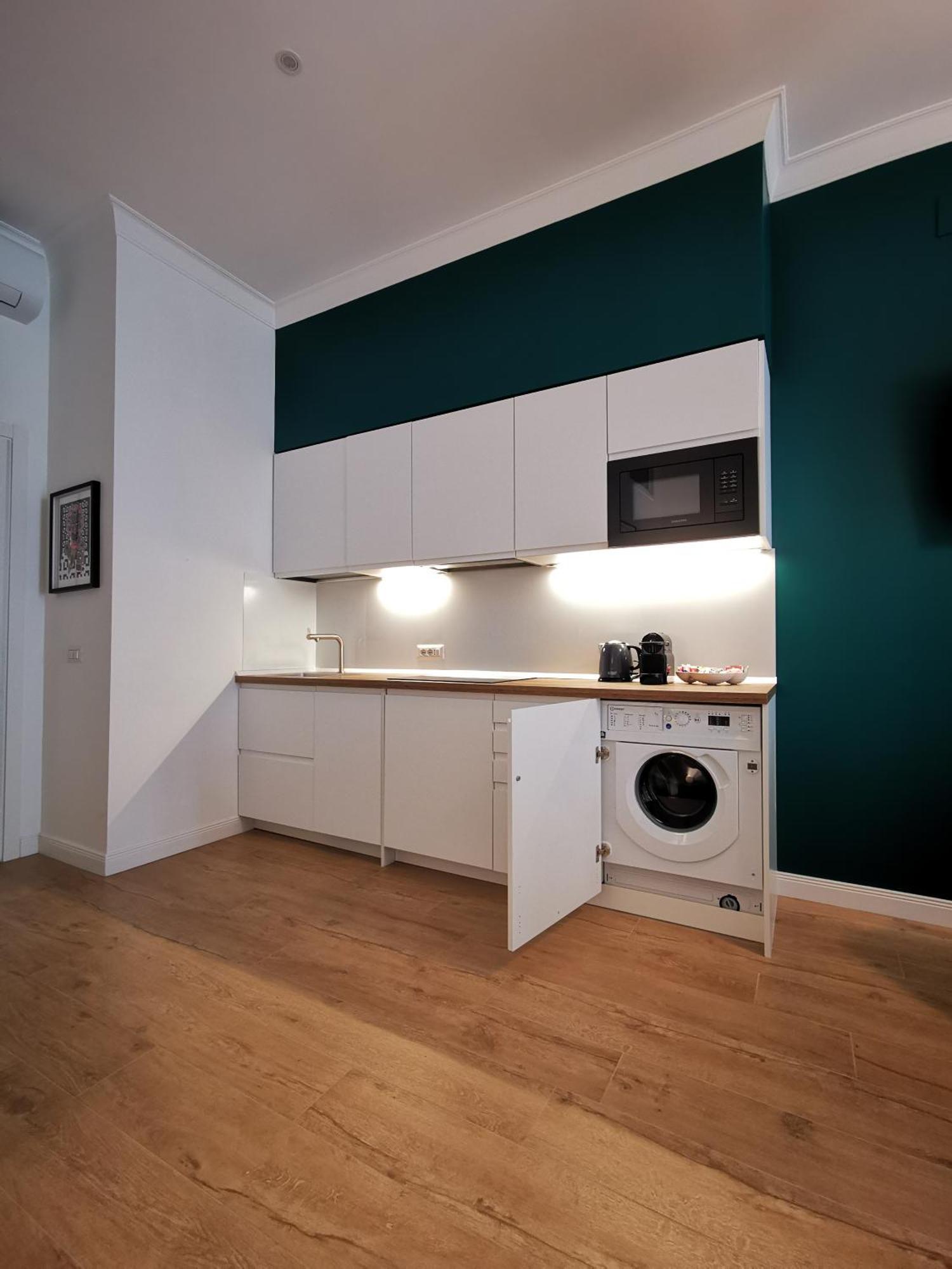 Cattaro 65 - Flexible Check-In Apartments Бари Екстериор снимка